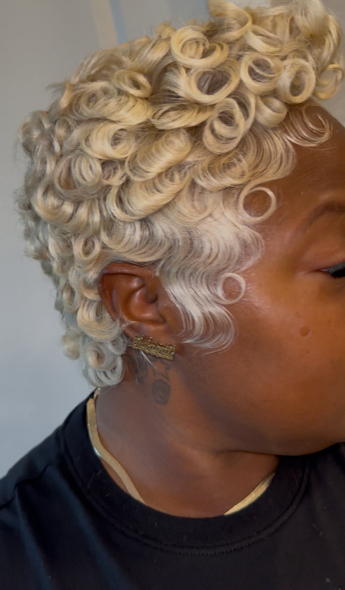 Blonde Baddie  Glueless Wig 👱🏾‍♀️